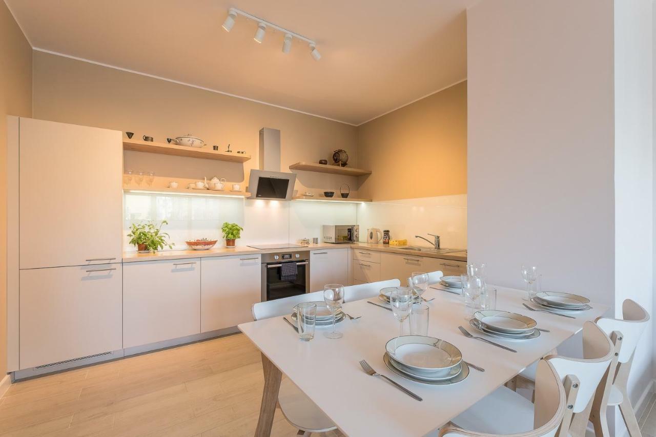 Casa Bonita Warsaw Leilighet Eksteriør bilde